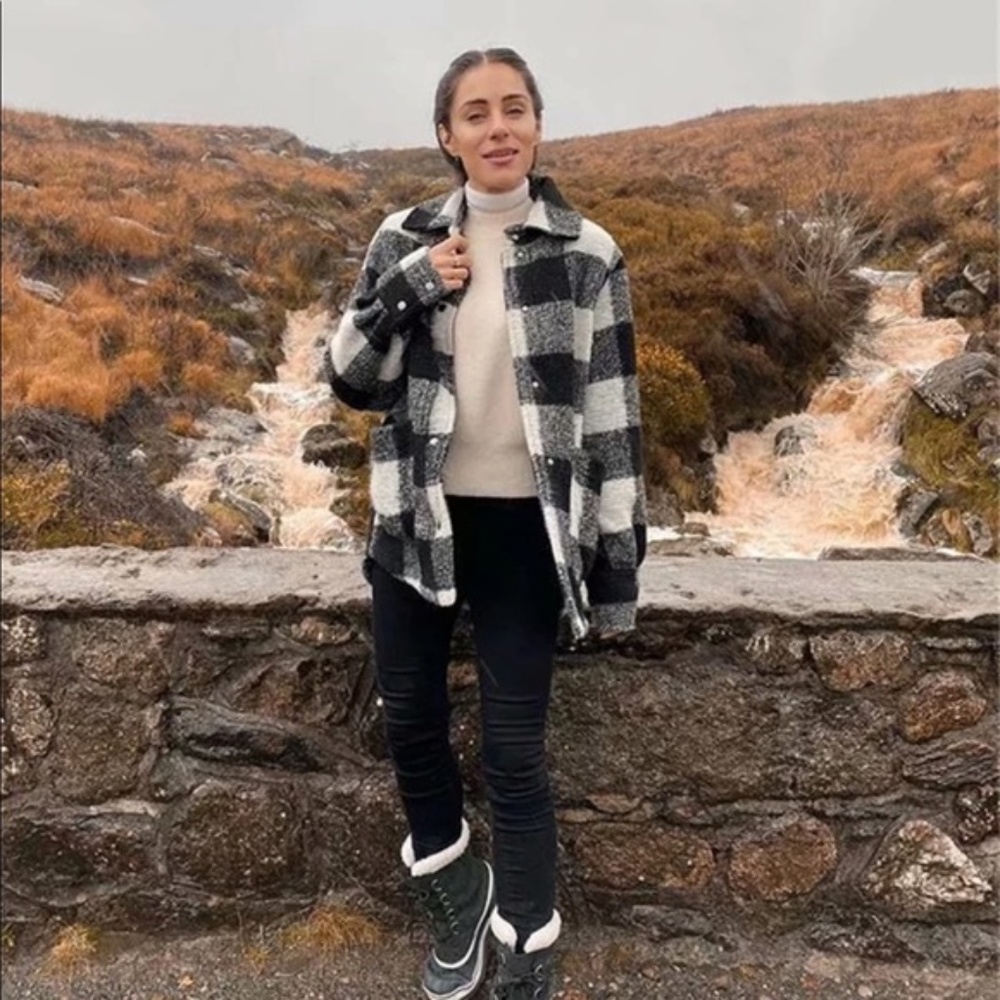 Boho chic plaid checkered black button fall coat - Picture 5 of 16